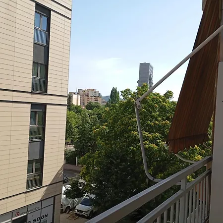 Royal 2 Opposite Nalu Bar