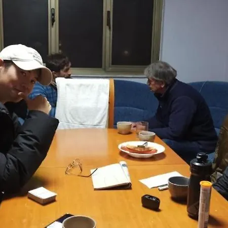 Royal 2 Opposite Nalu Bar Hostel *