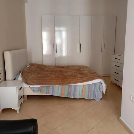 Royal 2 Opposite Nalu Bar Auberge de jeunesse